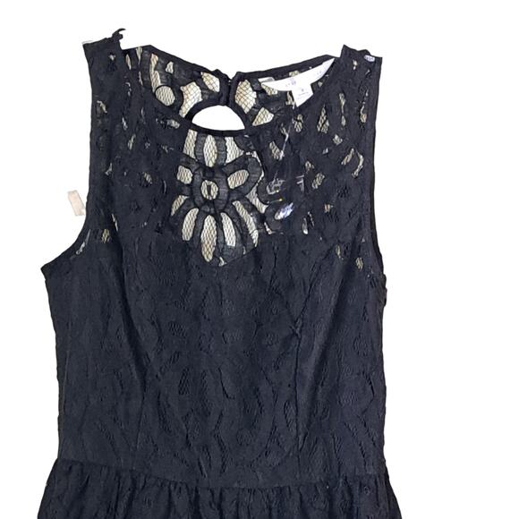 NWT Lauren Conrad Black  Lace Fit & Flare Dress Size 4 - Picture 5 of 15